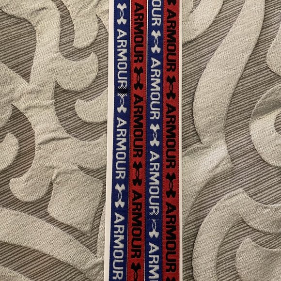 NEW Under Armour Girls Youth Non Slip Mini Headbands 2 packs (7 headbands total) - Picture 3 of 3